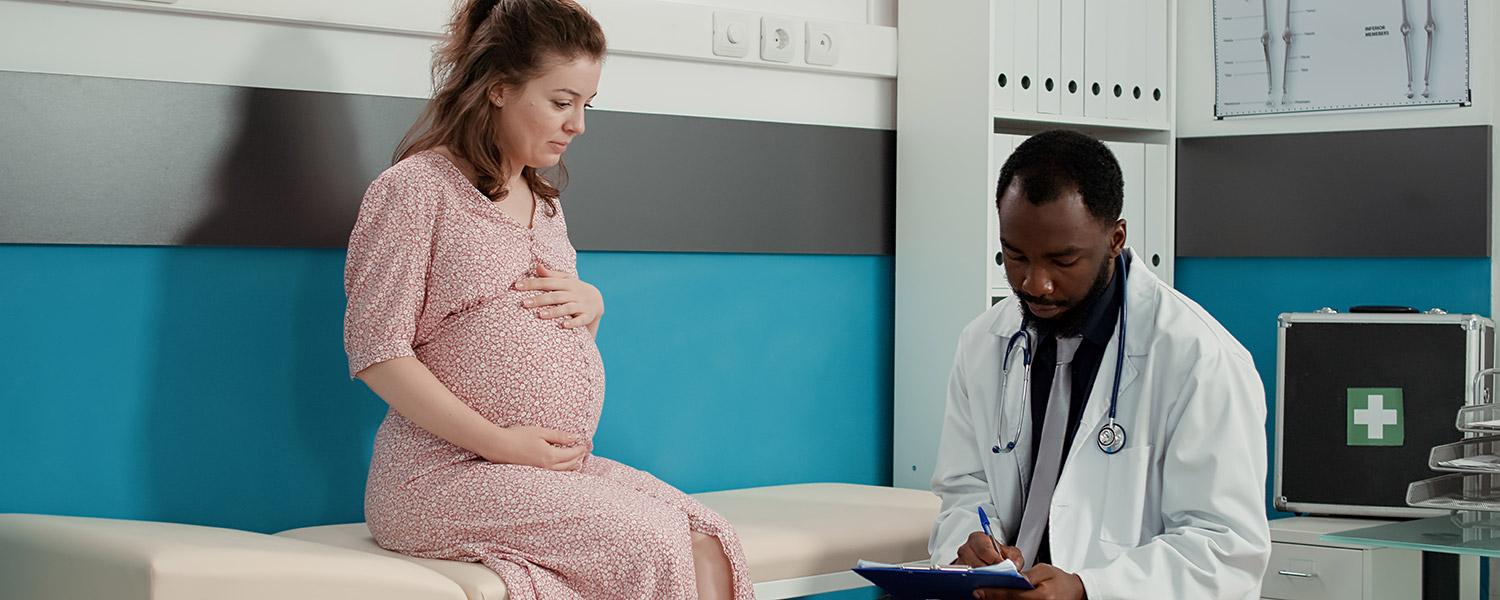 Futurs parents : extension des cas d’autorisation d’absence